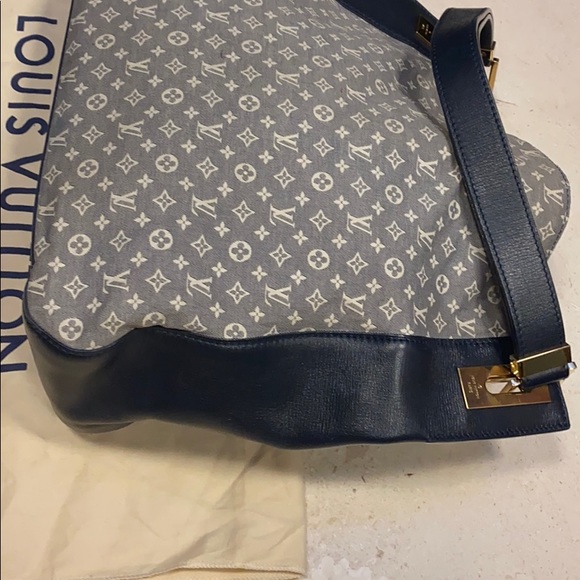 Louis Vuitton Rendez vous Shoulder Bag - Picture 3 of 8